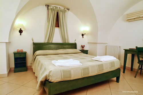 Hotel Masseria L'Ovile Остуни Экстерьер фото