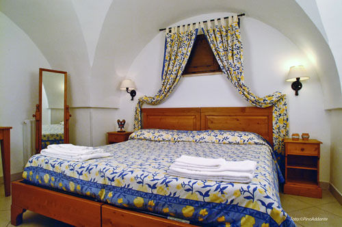 Hotel Masseria L'Ovile Остуни Экстерьер фото